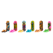 Hot Wheels Skate Tony Hawk Fingerboard and Shoes