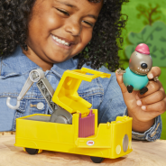 Peppa Pig Granddad Dog's Tow Truck Playset