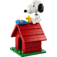 LEGO® Ideas Peanuts Snoopy’s Doghouse Set (21368)