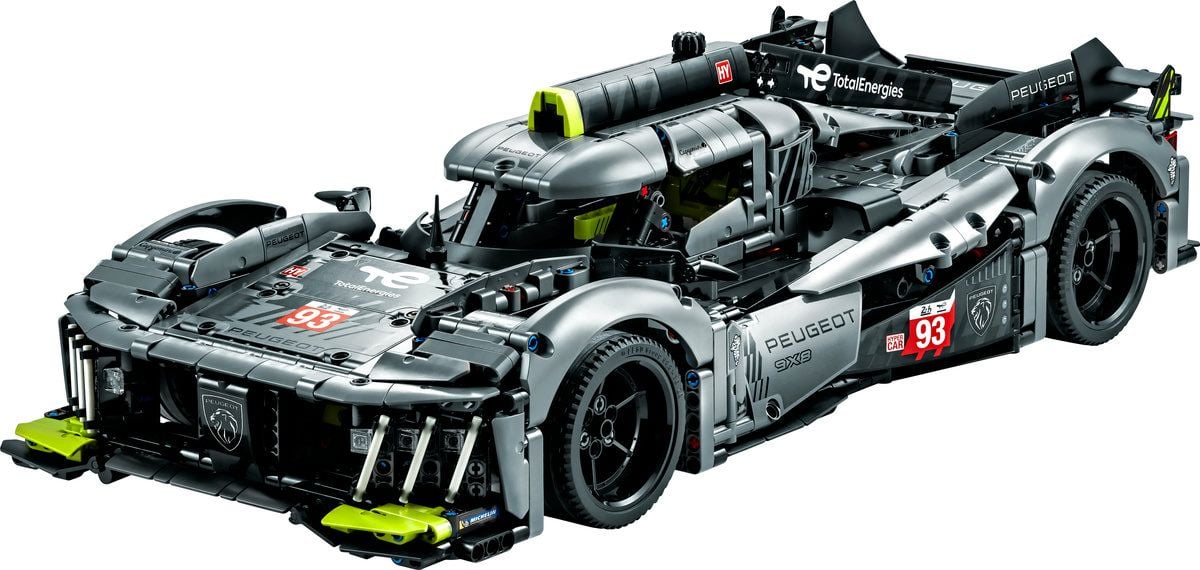 LEGO Technic PEUGEOT 9X8 24H Le Mans Hybrid Hypercar (42156