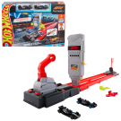 Hot Wheels Racing Formula 1 Grid Start Track Set Plus 2 Die Cast F1 Cars In 1:64 Scale