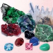 Curious Universe Dig & Discover Gemstones Kit